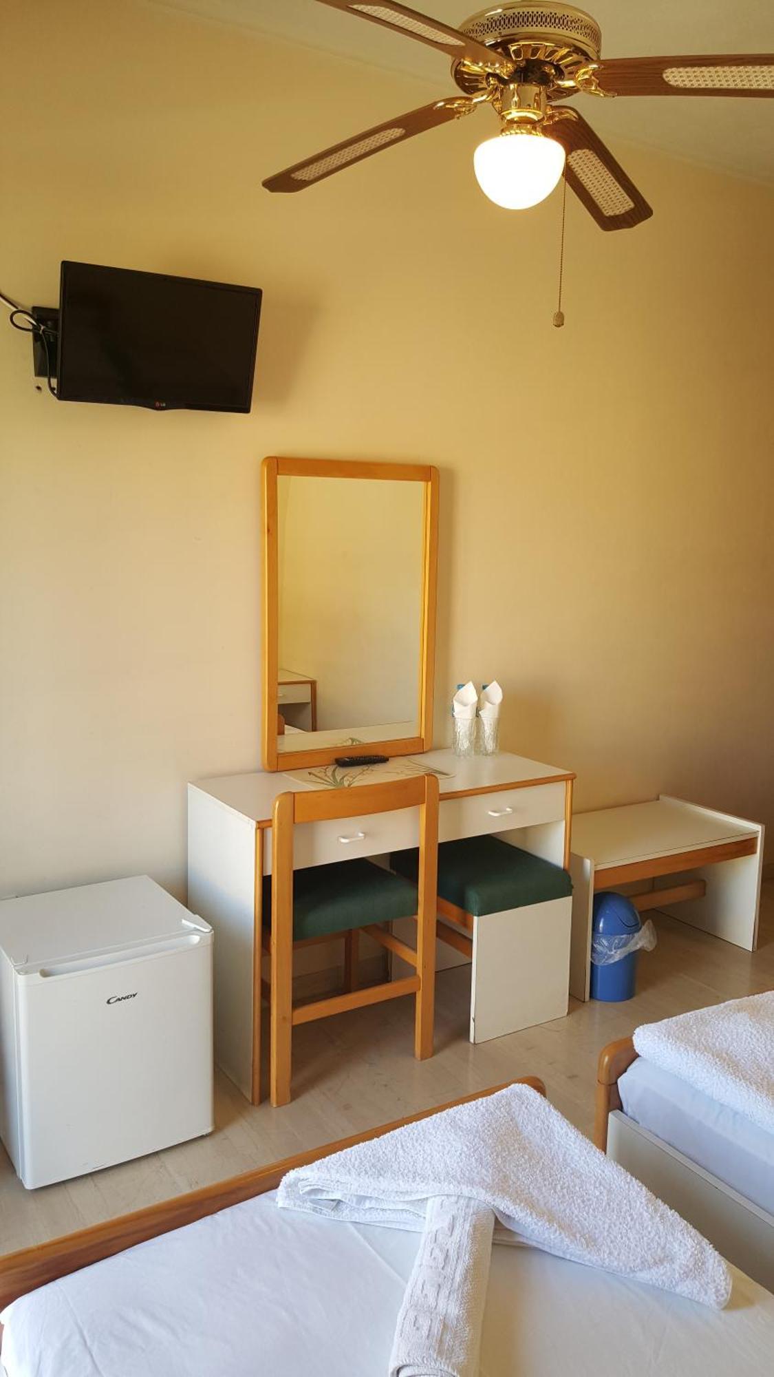Moustakis Hotel Agia Efimia Ngoại thất bức ảnh