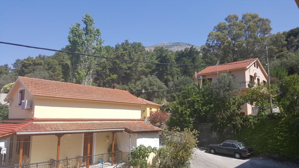 Moustakis Hotel Agia Efimia Ngoại thất bức ảnh